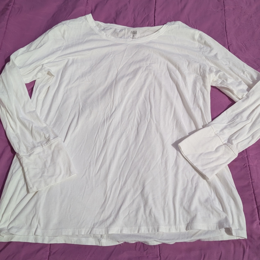 Anna Women's White Long Sleeve Tee